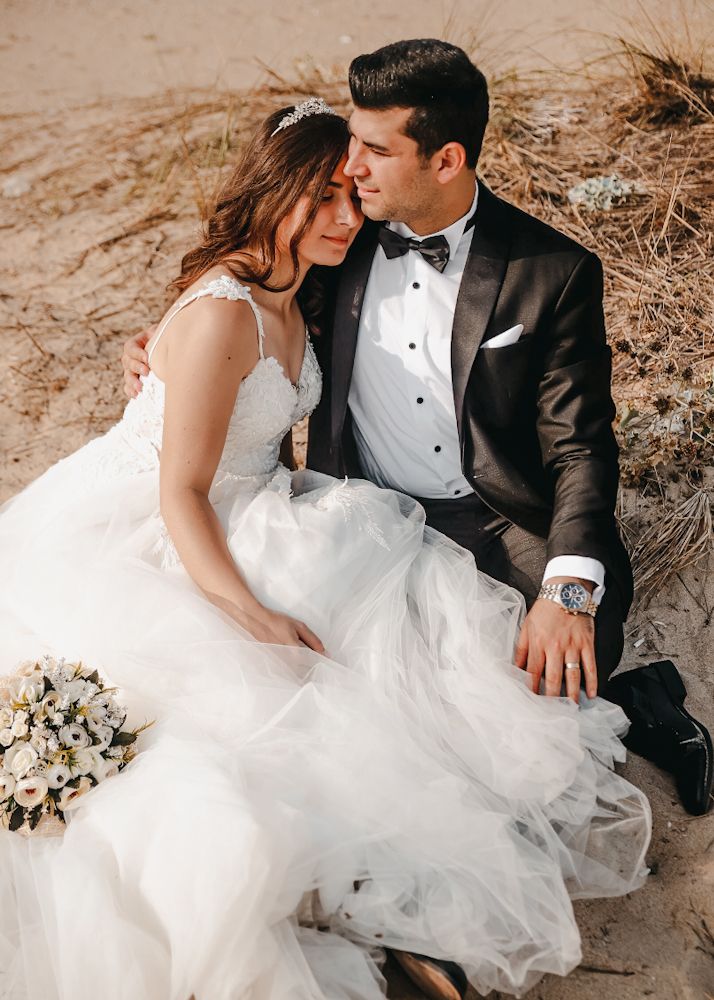Erikli Dis Cekim In 2020 Wedding Dresses Dresses Wedding