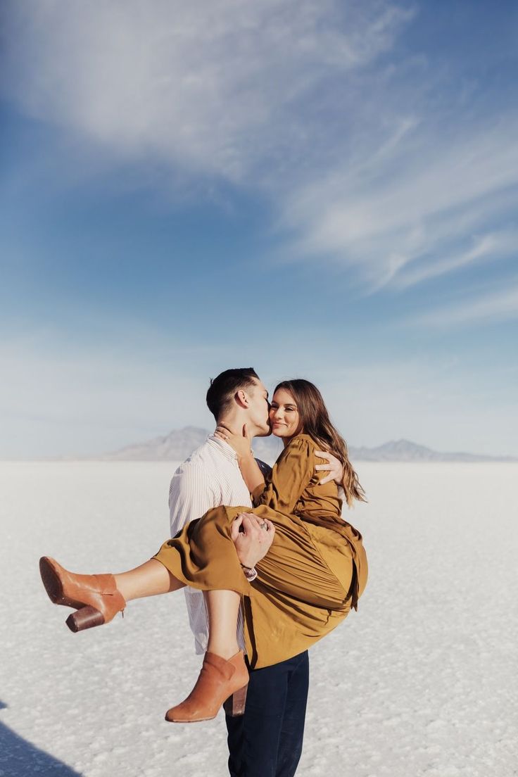 clothes for couple photoshoot