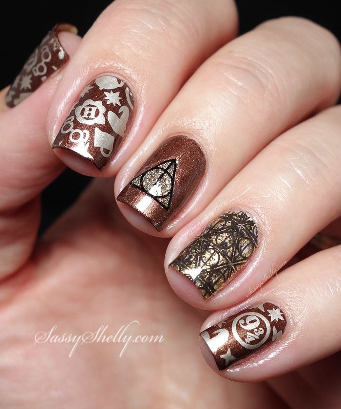 Harry Potter Fandom manicure – stamping nail art | Sassy Shelly