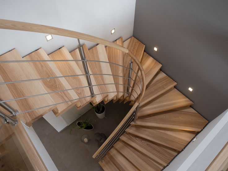 Die besten 25+ Treppenhaus beleuchtung Ideen auf Pinterest - futuristische buro einrichtung mit metall 3d wandpaneelen Die besten 25+ Treppenhaus beleuchtung Ideen auf Pinterest - futuristische buro einrichtung mit metall 3d wandpaneelen