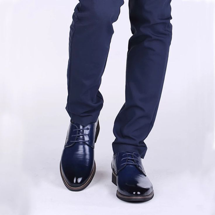 Men Oxfords Leather Shoes British Black Blue Shoes handmade comfortable formal dress men flats Lace-Up Bullock