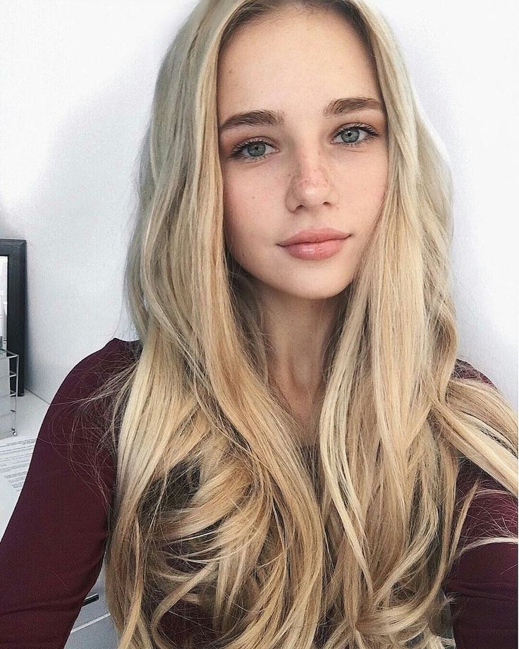 Nessa Character Design Hubsche Blonde Madchen Blonde Madchen
