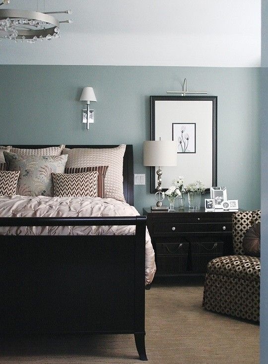 I Wish Knew What Blue This Was But Either Way Good Example Of But Either Way Good Example Of Blue Green Wall With Dark Furniture And White Ceiling Bedroom Blu Dream House In 2019