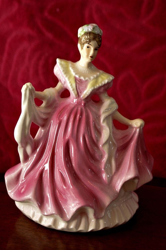 Vintage Leonardo Collection Porcelain Lady Figurine Natalie vintage-leonardo-collection-porcelain-lady-figurine-natalie