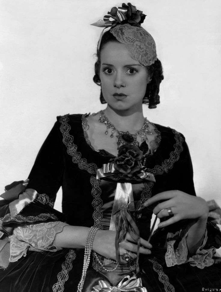 actress mary poppins 43 best elsa lanchester images on pinterest elsa actress mary poppins 43 best elsa lanchester images on pinterest elsa