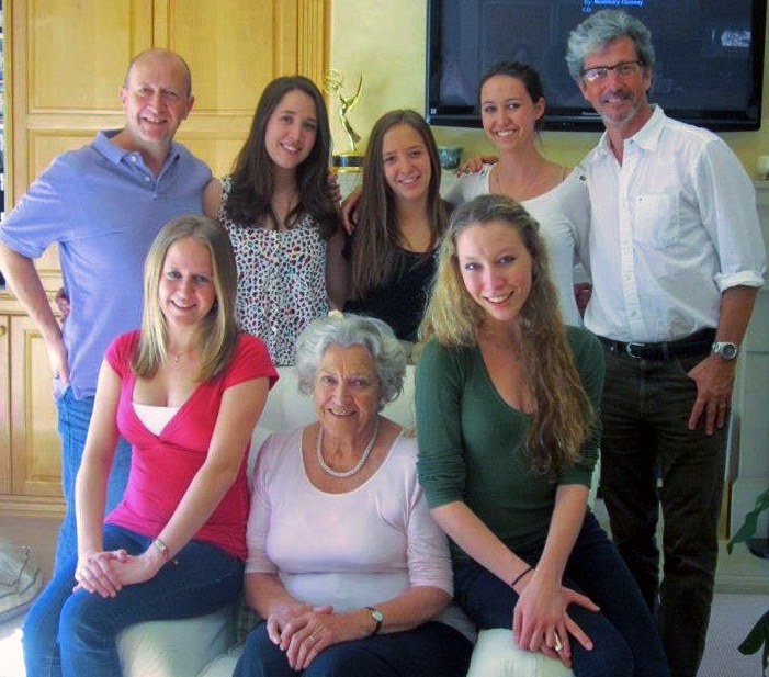 Very pity three daughters adult are mistaken Congratulate, what three daughters adult apologise