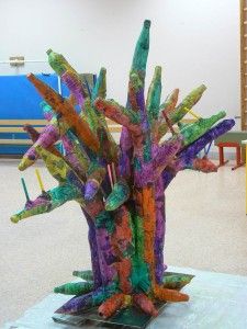 arbre en bouteilles et papier mâché Art Papier mache