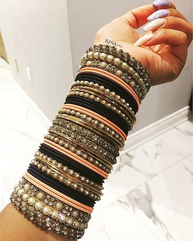 MUCH-MORE Fabulous Bollywood Fashion Indian Bangles Box Multi Color Party wear Bangles Jewelry MUCH-MORE Fabulous Bollywood Fashion Indian Bangles Box Multi Color Party wear Bangles Jewelry