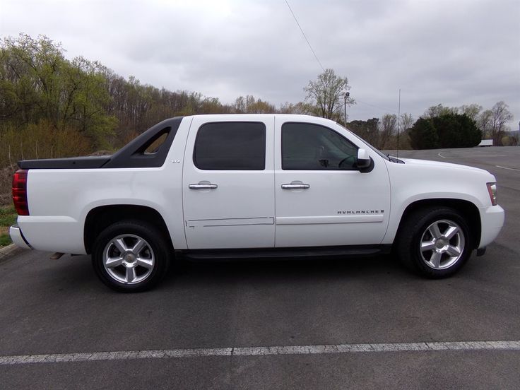 2009 Chevrolet Avalanche LT | Used cars, Cars for sale, Car finder
