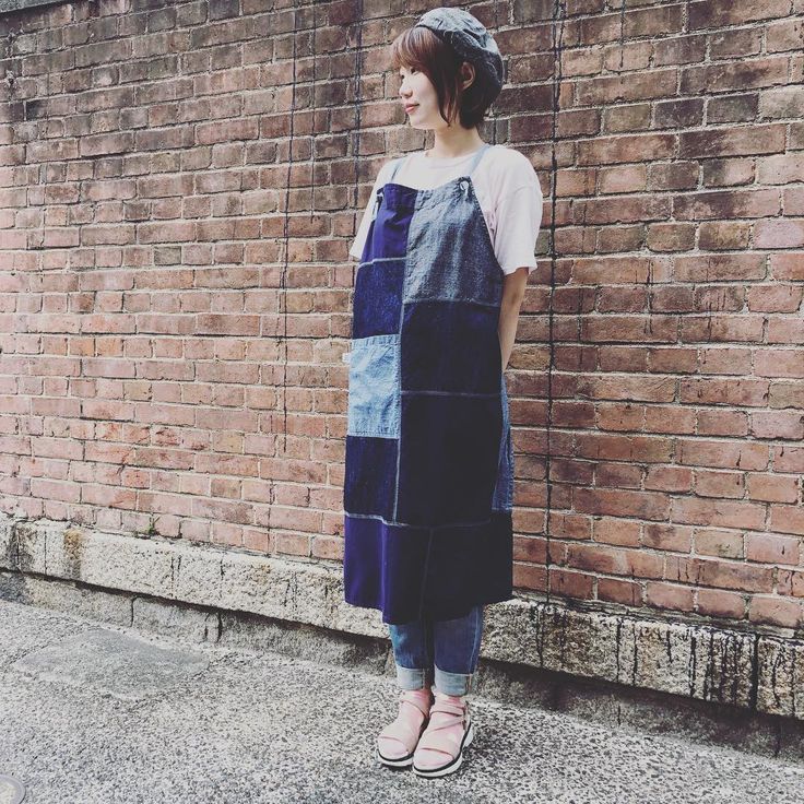数種類のデニムの生地をパッチワークしたエプロン 軽くて 使いやすく かわいいです Soulive Bluxe Setto Japanblue Sun Higher Indigo Denim Apron Patchwork Chambray Fashion Ootd Kurashiki Ko
