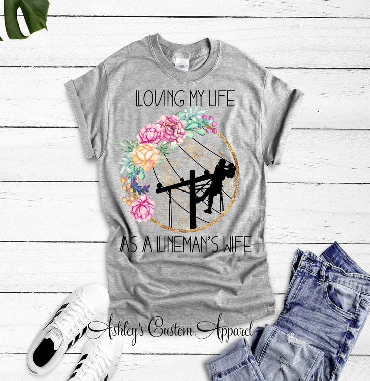 This Girl Loves Her Lineman Womens T-Shirt Comfortable Top Crew Neck Short Sleeve This Girl Loves Her Lineman Womens T-Shirt Comfortable Top Crew Neck Short Sleeve