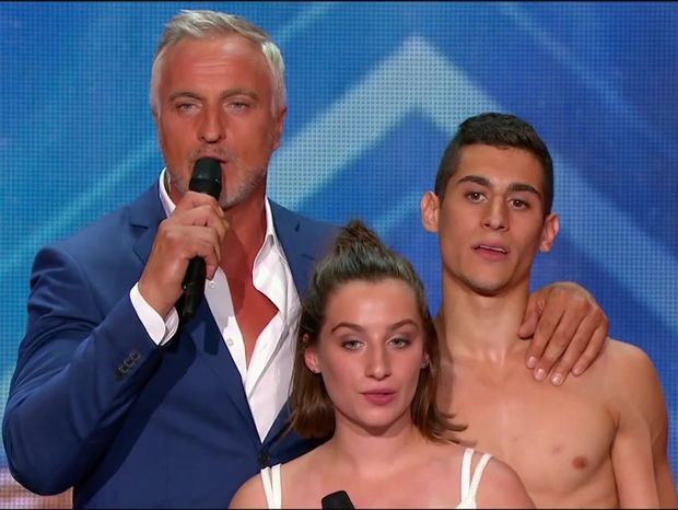 Epingle Sur Series Tv