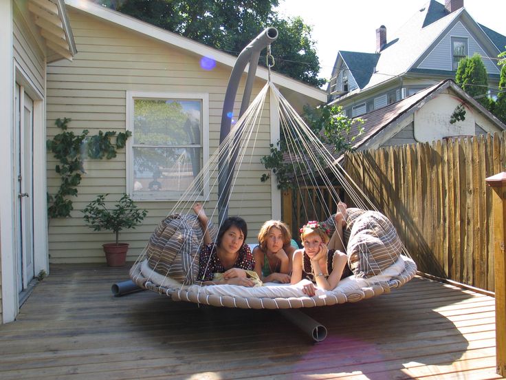 Outdoor Floating Bed 30 best floating beds and side tables images on pinterest Outdoor Floating Bed 30 best floating beds and side tables images on pinterest