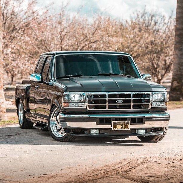 Inside My 1994 F 350 Big Blue Full Black Interior Ford Lariat Leather Power Heated Seats Black Carpet Black Panels Truck Interior Ford Interior Ford Trucks