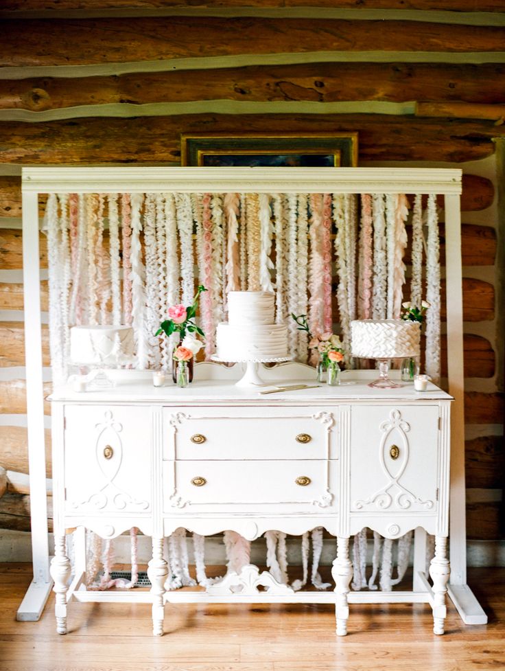 Pastel Wedding Cake Table Pastel Wedding Cake Table