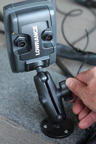 lowrance elite 3x hookup