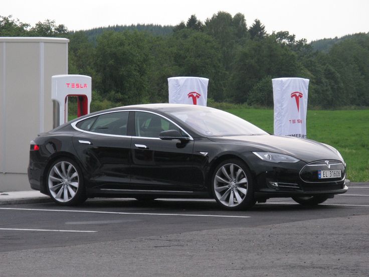 Simply Electrifying The Technology that Transformed the World from Benjamin Franklin to Elon Musk