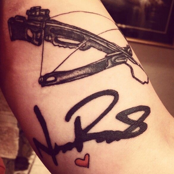 best 25 walking dead tattoo ideas on pinterest the walking dead best 25 walking dead tattoo ideas on pinterest the walking dead