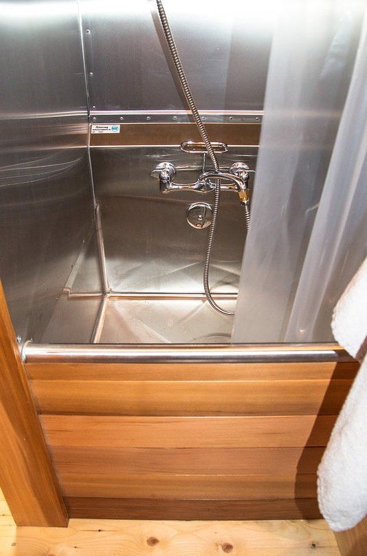 Best 25+ Tiny house shower ideas on Pinterest | Tiny house ideas ... Best 25+ Tiny house shower ideas on Pinterest | Tiny house ideas ...