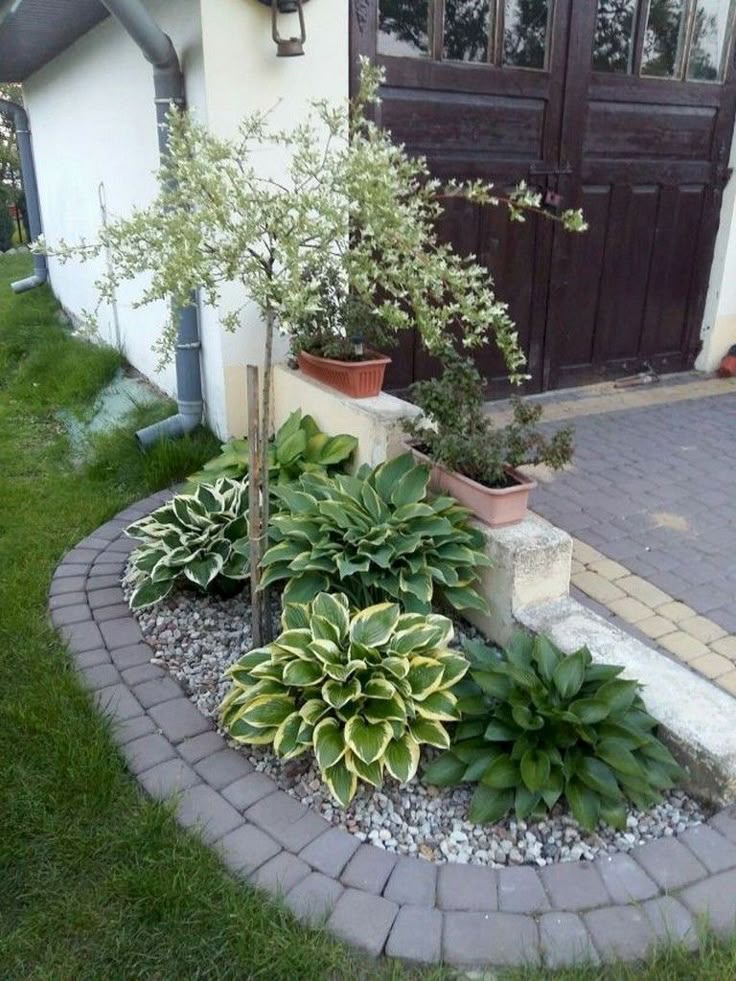51+ Simple Front Yard Landscaping Ideas on A Budget 2018
