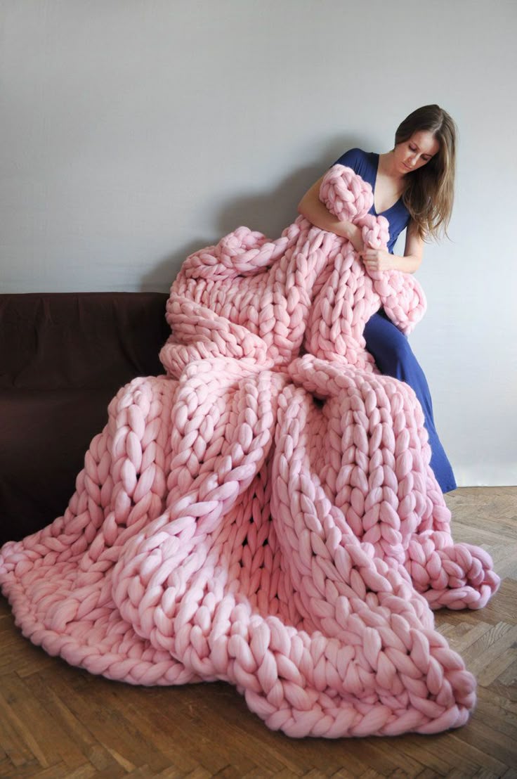 Best 25+ Chunky knit blankets ideas on Pinterest Arm knitting blankets, Arm...