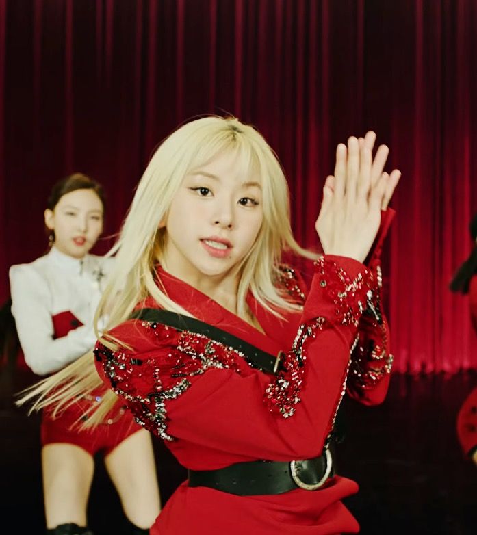 Twice Perfect World (@Joonerix) | Kpop girls, Red leather jacket ...