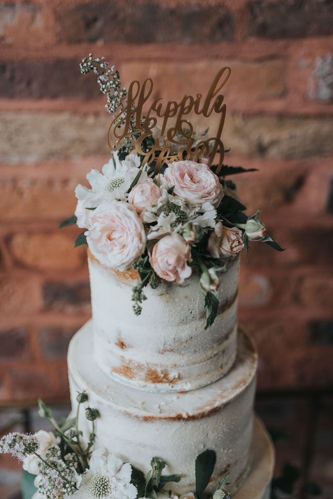outdoor wedding ceremony at