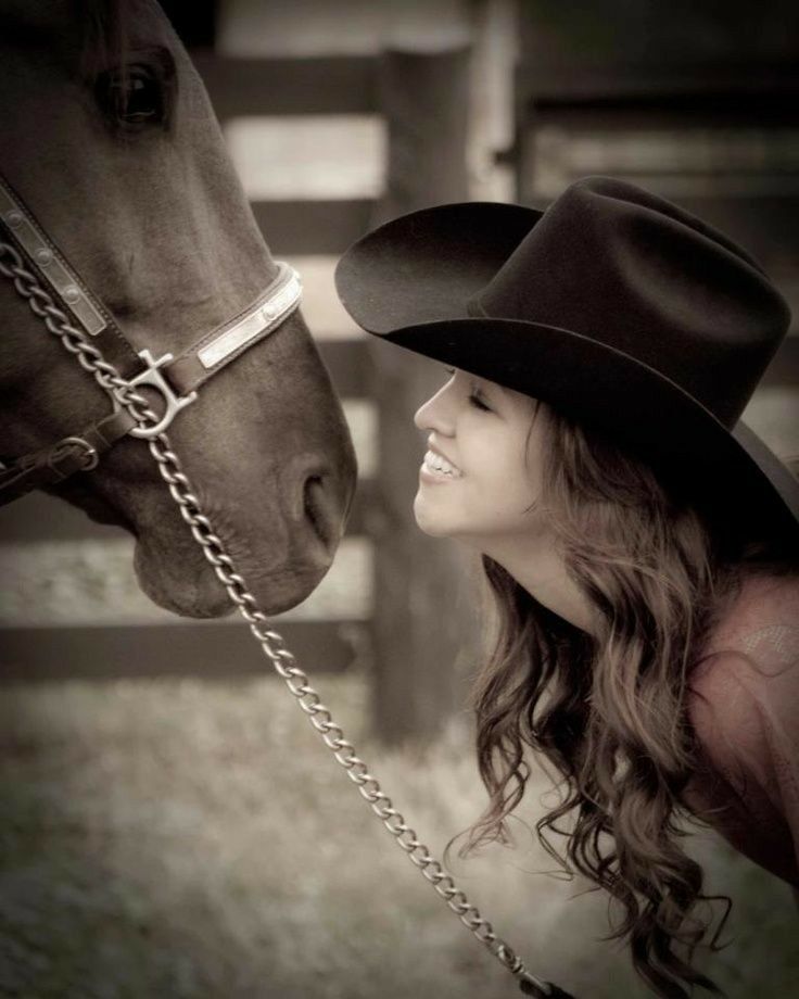 Maedchen Alte Cowgirl Kuessen