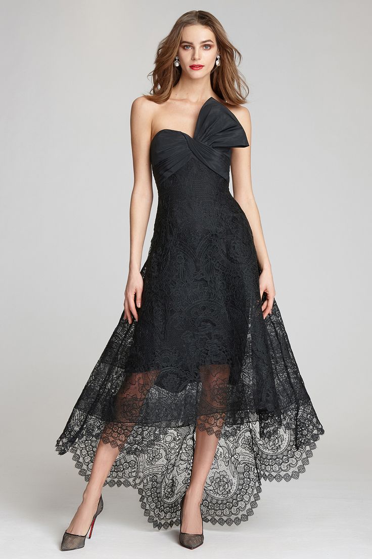 Teri Jon Fall 2020 Collection Exclusive Preview Black lace cocktail