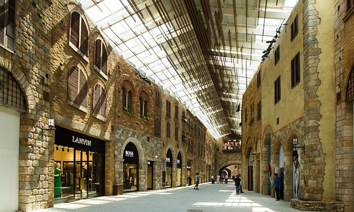أماكن للتسوق بأسعار معقولة في دبي Outlet Village Dubai Shopping Dubai