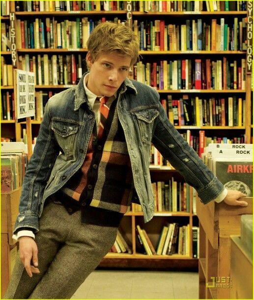 ModestieWhereAreYou - Wesley Beaumont aka Hunter Parrish D186f809b6b3611f1ac21e16b80038b8--hunter-parrish-weed