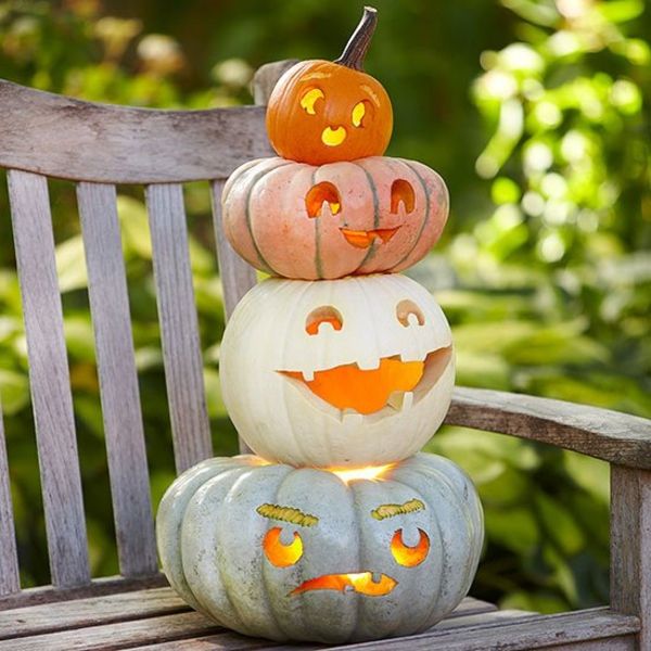 Halloween Kürbis Schnitzvorlagen - 20 thematische Deko Ideen