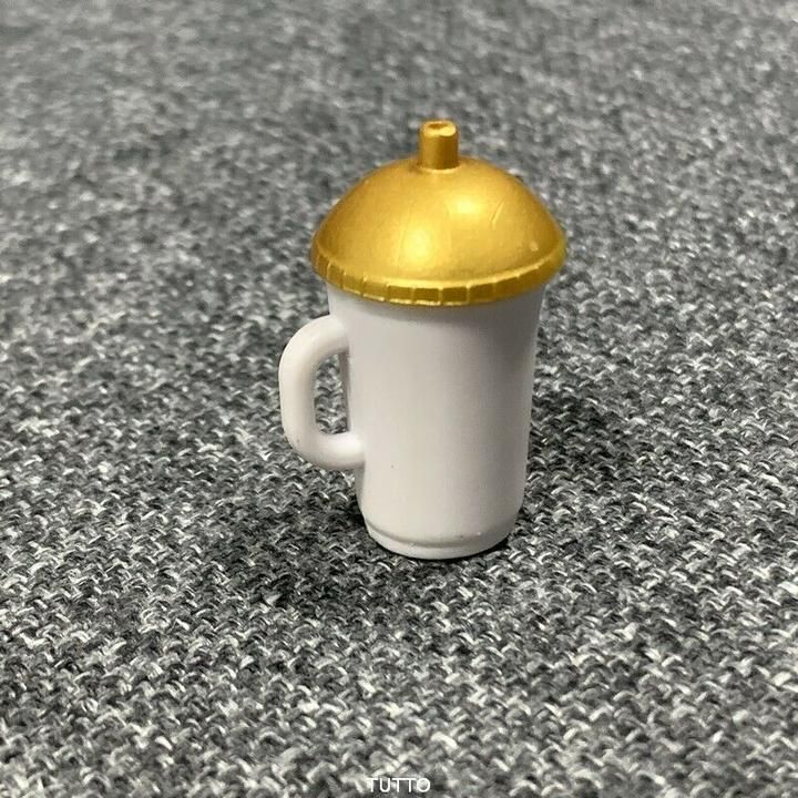 LOL SURPRISE SERIES 2 bee queen with lot accessories bottle rare