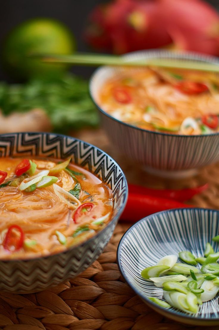 Thailändische Currysuppe Thailändische Currysuppe