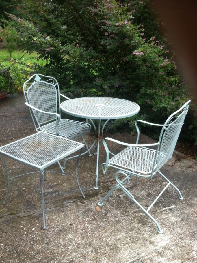 Repainting Metal Furniture Easy As 1 2 3 Front Porch - Repainting Metal Outdoor Furniture Repainting Metal Furniture Easy As 1 2 3 Front Porch - Repainting Metal Outdoor Furniture