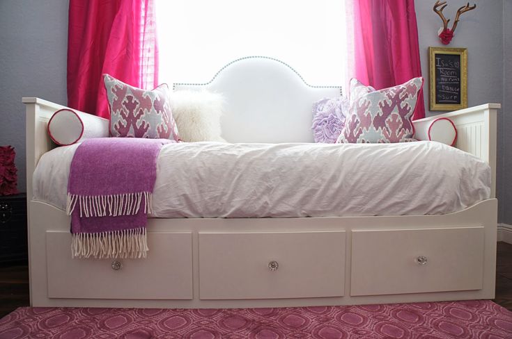 The Cuban In My Coffee: Ikea Hack, Upholstered Headboard For The Hemnes