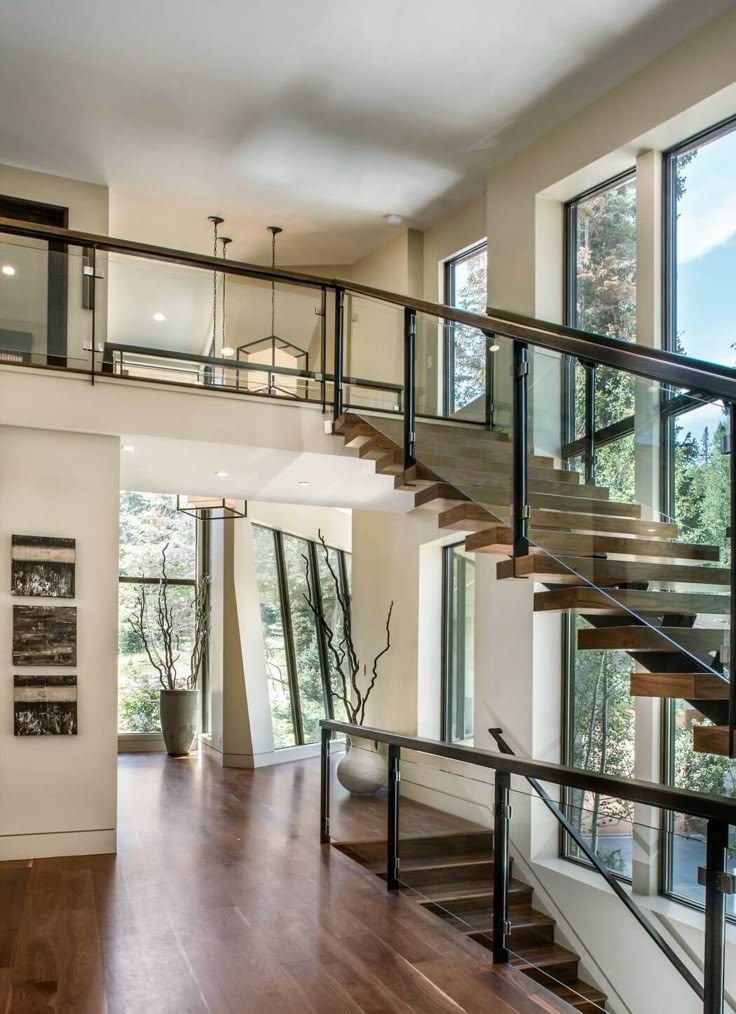 Interior Home Design Ideas best 25+ stair railing design ideas on pinterest | staircase Interior Home Design Ideas best 25+ stair railing design ideas on pinterest | staircase