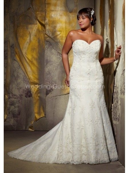 Plus Size Bridal Gowns 2013 2013 Sheath Sweetheart Court Train Lace Plus Size Wedding Dresses Plus Size Bridal Gowns 2013 2013 Sheath Sweetheart Court Train Lace Plus Size Wedding Dresses