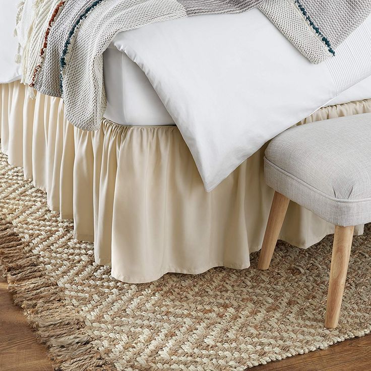 AmazonBasics Ruffled Bed Skirt Queen, Beige Ruffle