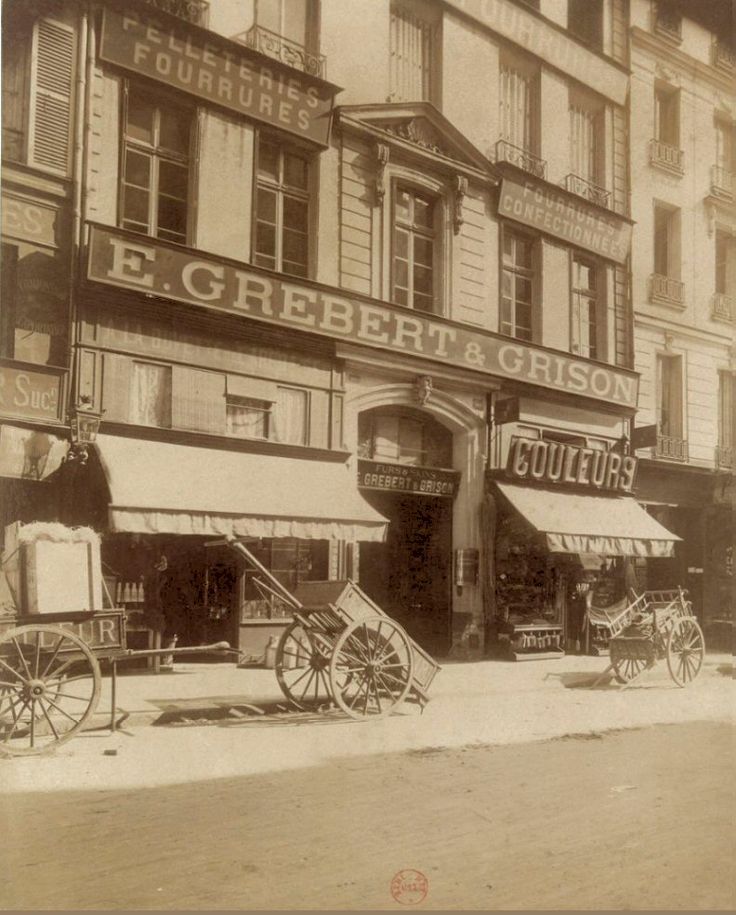 48 Rue De L Arbre Sec 75001 Paris L'Hôtel de Saint-Roman au n° 48 de la rue de l'Arbre-Sec, vers 1910