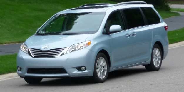 Toyota Sienna Recalls 744K Minivans - carsintrend.com/...