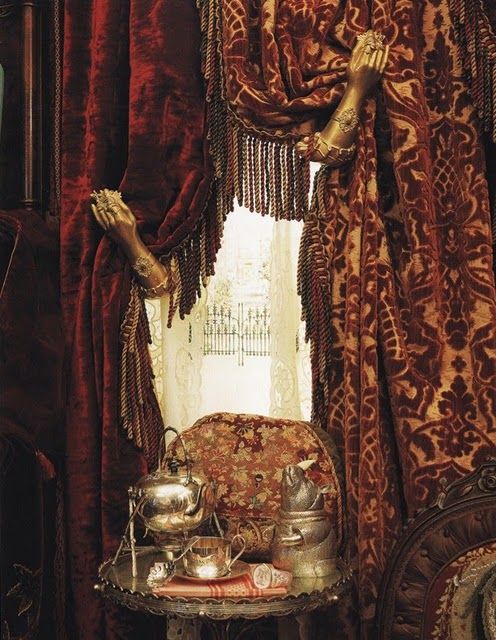 Victorian curtain....gold...but do in red or green Victorian curtain....gold...but do in red or green