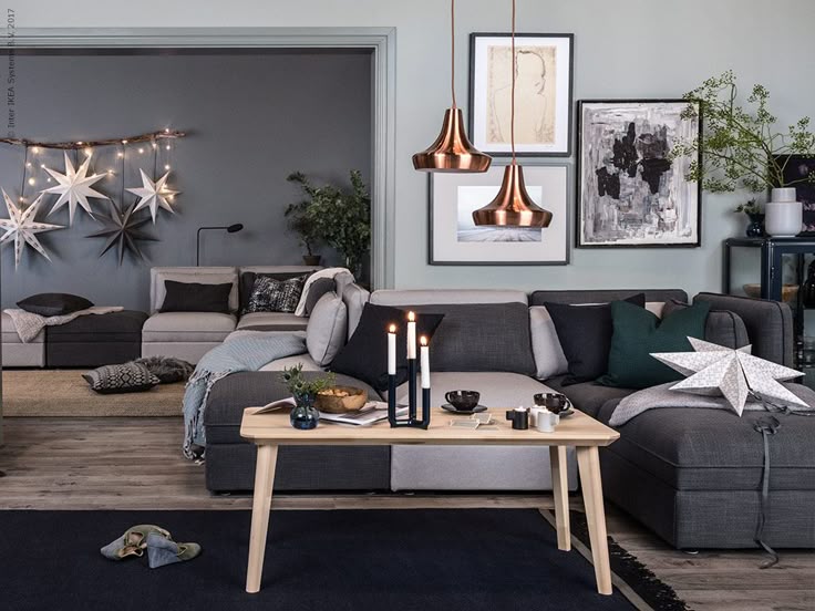 ein kuschelig gemtliches wohnzimmer in gedeckten farben und mit der passenden weihnachtsbeleuchtung mehr ideen fr - Wohnzimmer Ideen Ikea ein kuschelig gemtliches wohnzimmer in gedeckten farben und mit der passenden weihnachtsbeleuchtung mehr ideen fr - Wohnzimmer Ideen Ikea