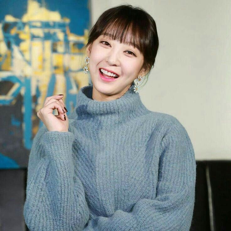 hyerin exid hani c i hyerin exid hani c i