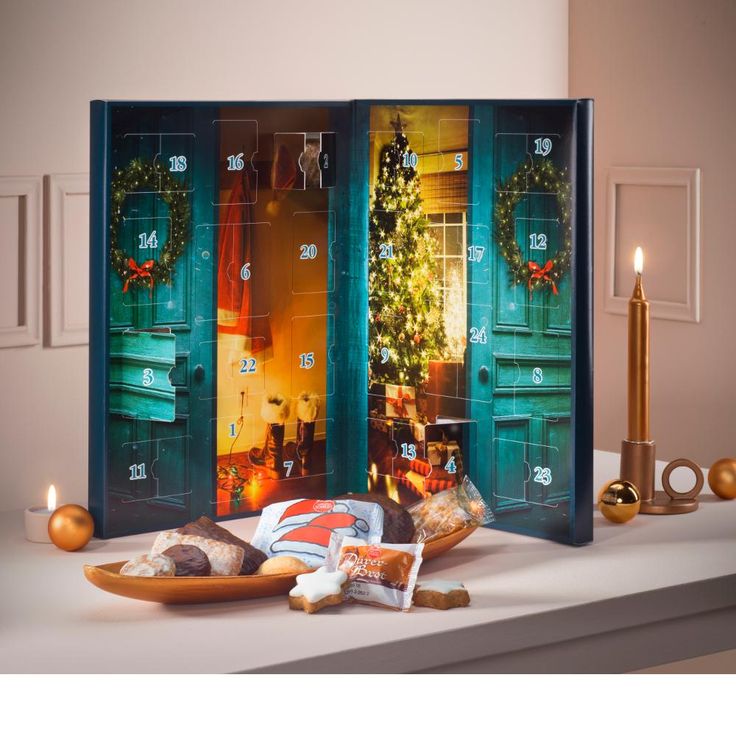 Lebkuchen Schmidt ADVENT CALENDAR contains 24 singlepacked types of