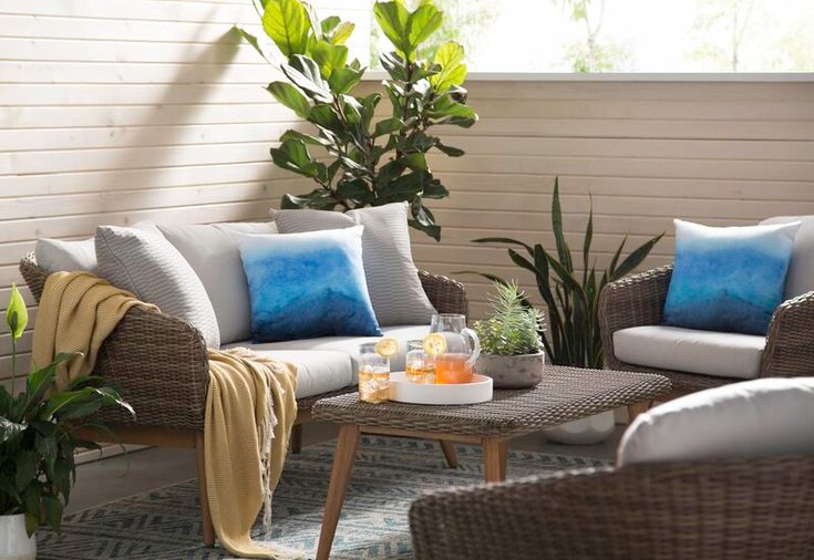 Ari Throw Pillow Reviews Allmodern Outdoor Furniture Decor Sets Outdoor Furniture Decor, Outdoor Furniture Accent Pillows