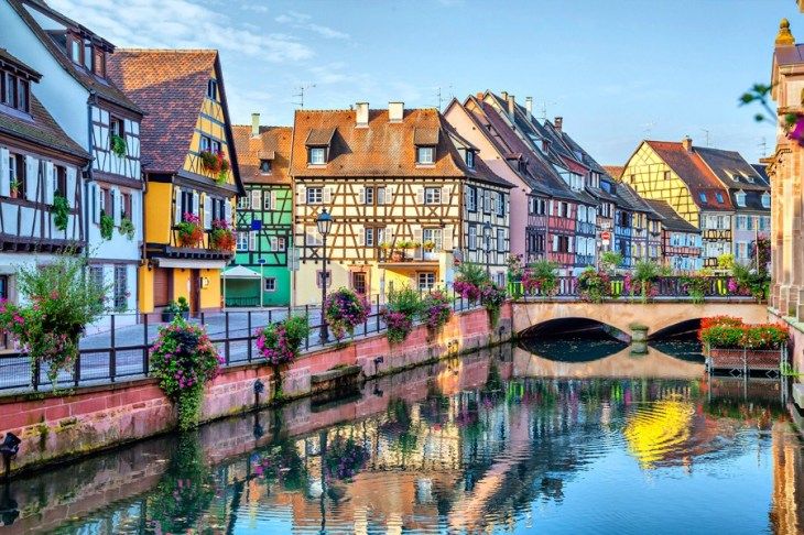 ディズニー映画の舞台はここ モデルとなった18の絶景 Tabiyori どんな時も旅日和に 絶景 旅 東南アジア 旅行 ディズニー映画の舞台はここ モデルとなった18の絶景 Tabiyori どんな時も旅日和に 絶景 旅 東南アジア 旅行
