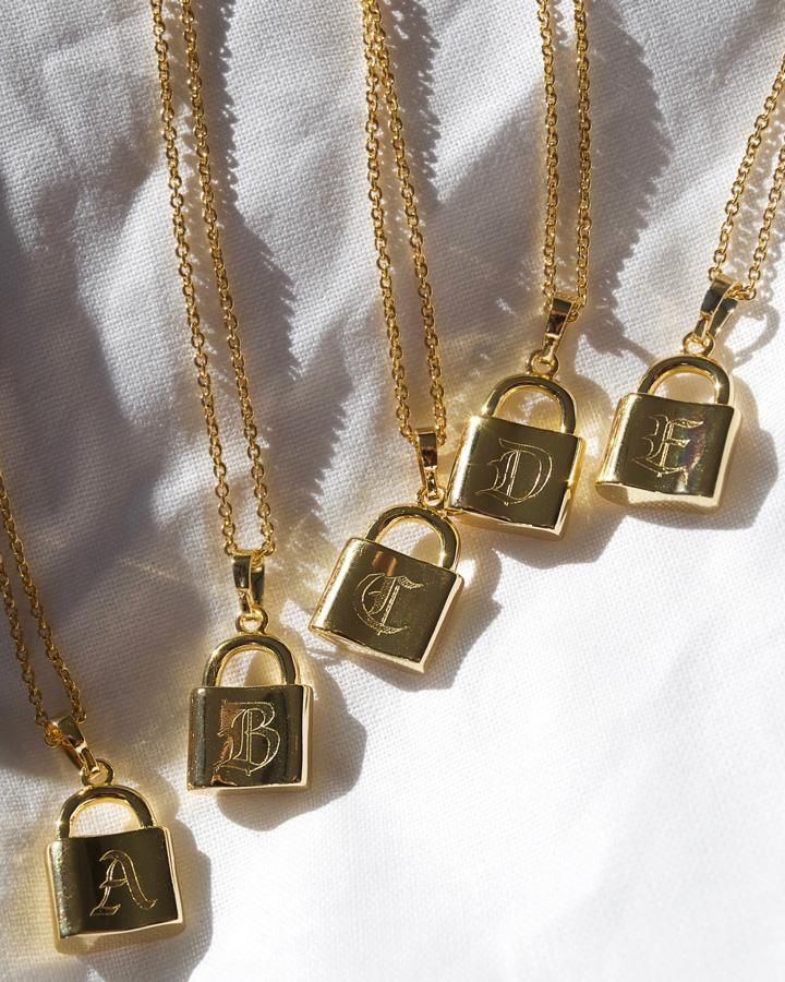 Choker Initial Necklace for Girls Name Pendant Letter Necklace Alphabet with Adjustable Chain Enhancers for Women Gift