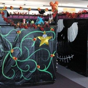 funny halloween cubicle