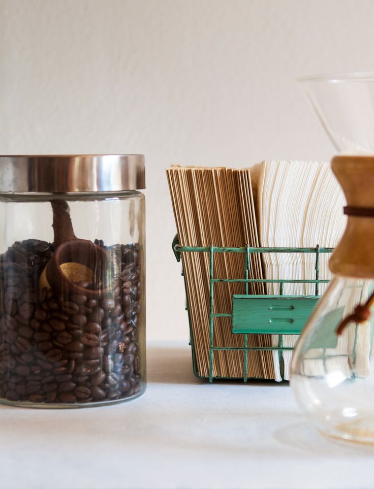 How To Brew Chemex Coffee Zestful Kitchen Chemex Coffee Coffee Brewing Coffee Drinks Coffee